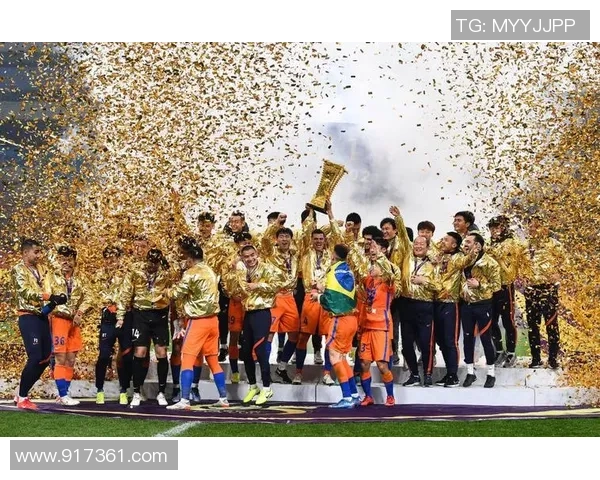 网红挑战足球明星谁能胜出引发全民热议与关注 网红挑战足球明星谁能胜出引发全民热议与关注