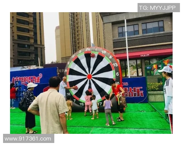 足球明星与飞镖运动的完美结合精彩图片欣赏 足球明星与飞镖运动的完美结合精彩图片欣赏