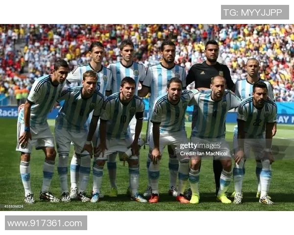 足球明星莱塔拉的传奇之路与辉煌成就揭秘 足球明星莱塔拉的传奇之路与辉煌成就揭秘